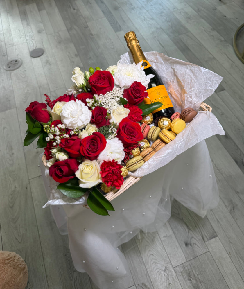 Champagne Bloom Gift Set
